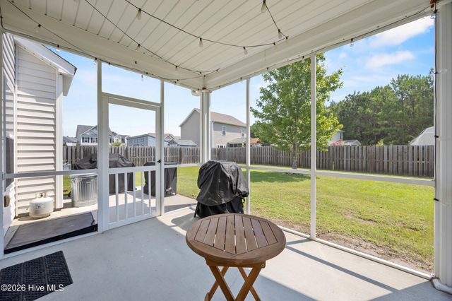 130 Poplar Branch Way, Hampstead, NC 28443