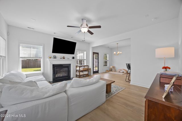 130 Poplar Branch Way, Hampstead, NC 28443