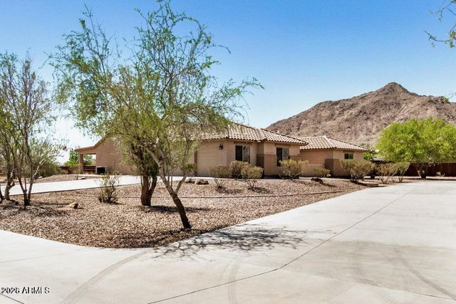 35219 N ELLSWORTH Avenue, San Tan Valley, AZ 85144