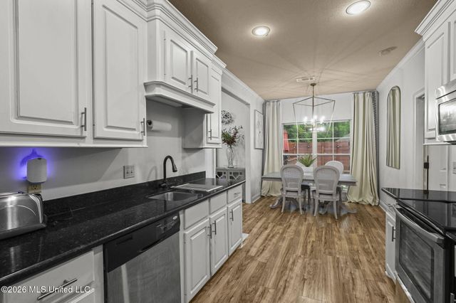 155 Oak Meadow Drive, Clinton, MS 39056