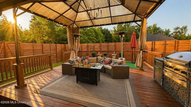 155 Oak Meadow Drive, Clinton, MS 39056