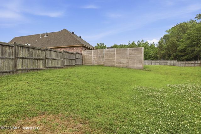 155 Oak Meadow Drive, Clinton, MS 39056