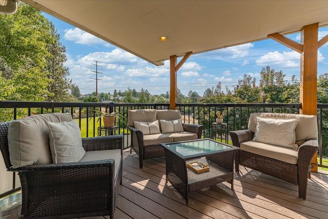 8110 E Sommerset Dr, Spokane, WA 99217
