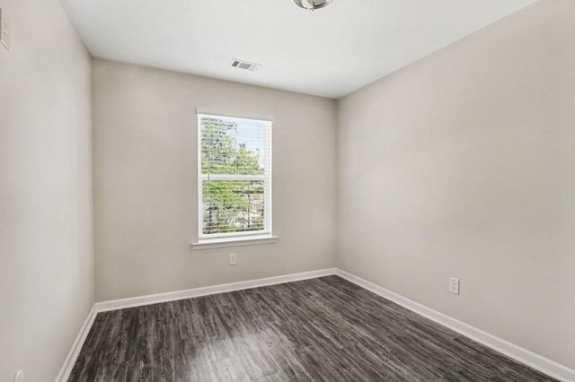 720 Keeshono Street, Union City, GA 30291