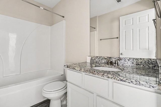 720 Keeshono Street, Union City, GA 30291