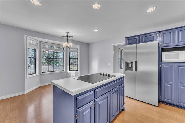 34 Mission Hills Lane, Holiday Island, AR 72631