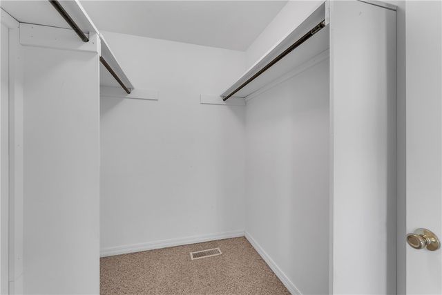 34 Mission Hills Lane, Holiday Island, AR 72631