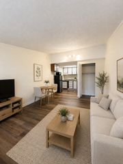 2421 Madison St Apt 18, Clarksville, TN 37043