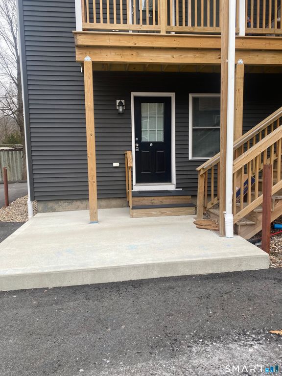 19 Railroad Avenue, Beacon Falls, CT 06403