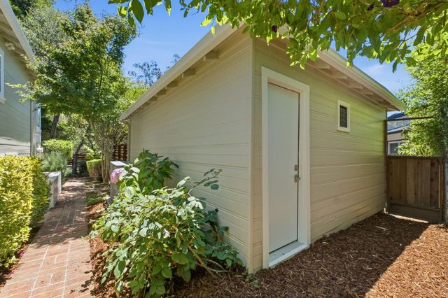 9858 Golf Links Road, Oakland, CA 94605