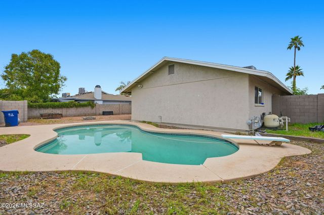 4526 S Terrace Road, Tempe, AZ 85282