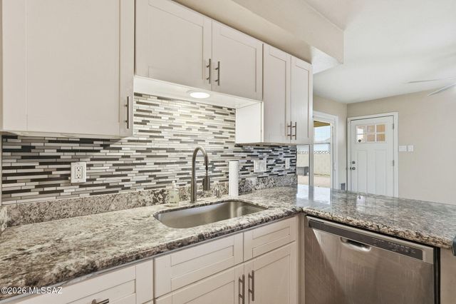 4526 S Terrace Road, Tempe, AZ 85282