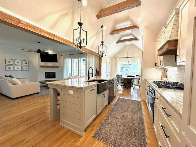 7107 E 138th Street N, Collinsville, OK 74021