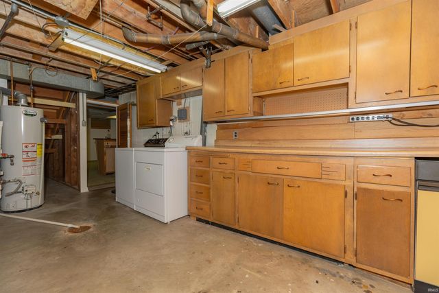 1301 Southfield Road, Evansville, IN 47715