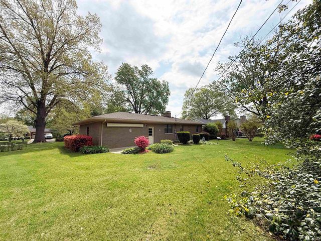 1301 Southfield Road, Evansville, IN 47715