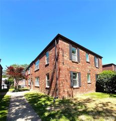 3911 Jamieson Avenue, St Louis, MO 63109