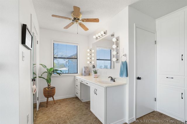 4147 Crooked Bridge Road, Boswell, OK 74727