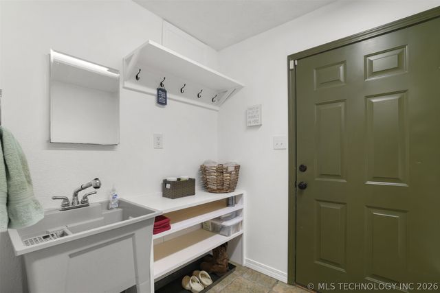 4147 Crooked Bridge Road, Boswell, OK 74727