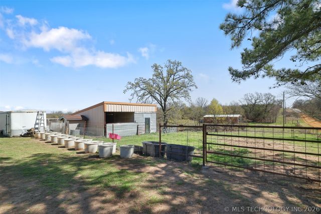 4147 Crooked Bridge Road, Boswell, OK 74727