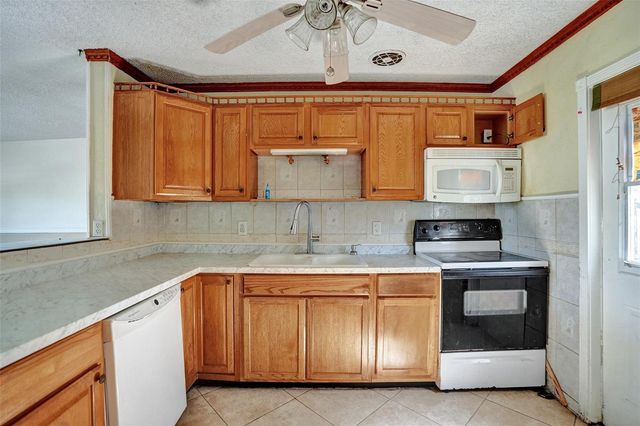 1560 NE 31st Court, Pompano Beach, FL 33064