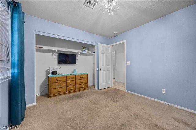 2821 Porcupine Flat Street, Las Vegas, NV 89108