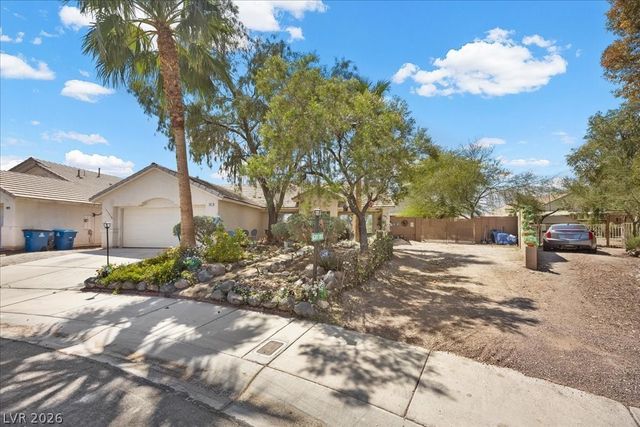 2821 Porcupine Flat Street, Las Vegas, NV 89108