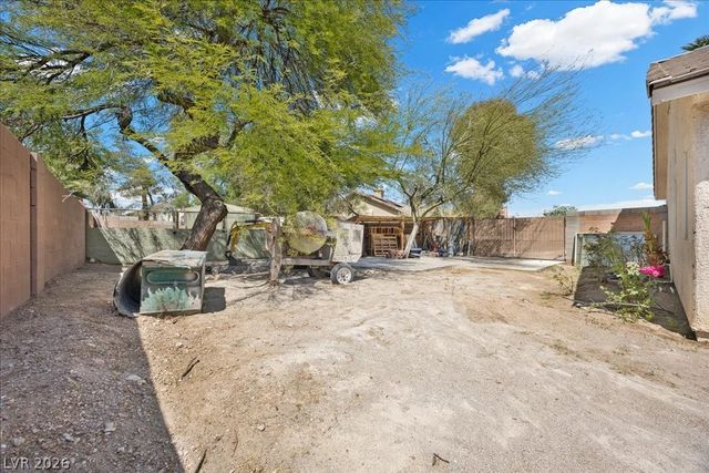 2821 Porcupine Flat Street, Las Vegas, NV 89108