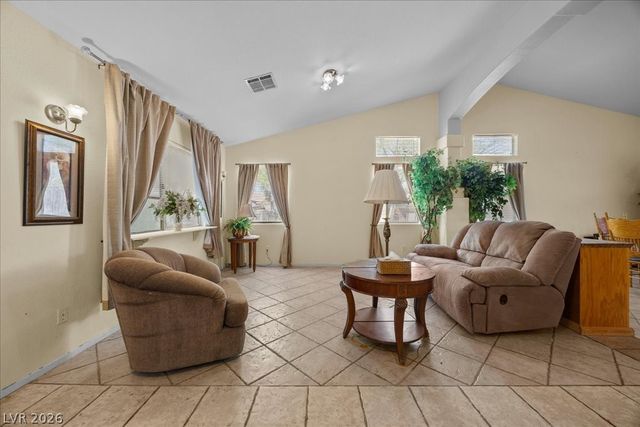 2821 Porcupine Flat Street, Las Vegas, NV 89108