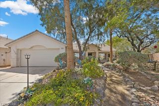 2821 Porcupine Flat Street, Las Vegas, NV 89108