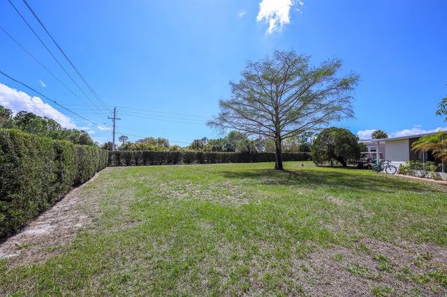 2100 KINGS HIGHWAY 591, Port Charlotte, FL 33980