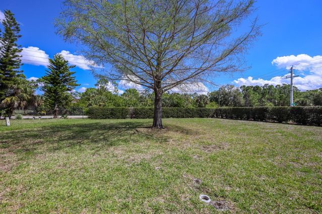 2100 KINGS HIGHWAY 591, Port Charlotte, FL 33980