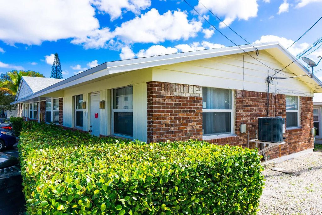 1431 S Federal Highway 1, Lake Worth, FL 33460