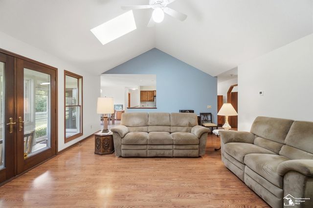 4358 Rauch Road, Petersburg, MI 49270