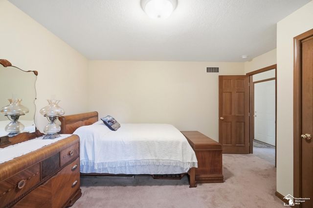 4358 Rauch Road, Petersburg, MI 49270