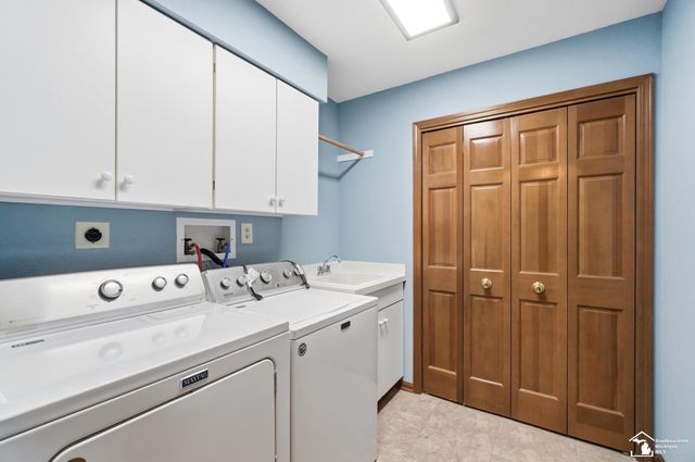 4358 Rauch Road, Petersburg, MI 49270