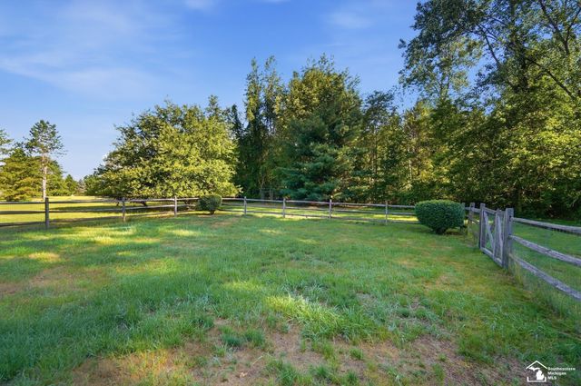 4358 Rauch Road, Petersburg, MI 49270