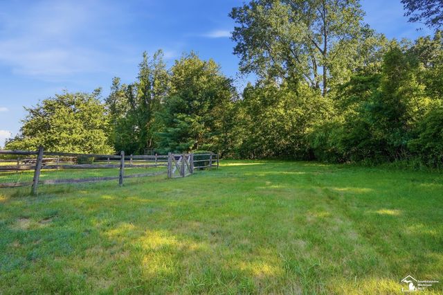 4358 Rauch Road, Petersburg, MI 49270