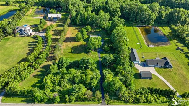 4358 Rauch Road, Petersburg, MI 49270
