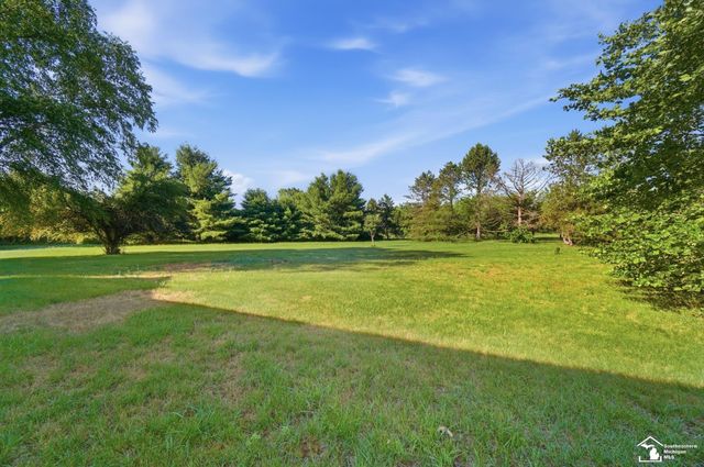4358 Rauch Road, Petersburg, MI 49270