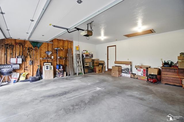 4358 Rauch Road, Petersburg, MI 49270