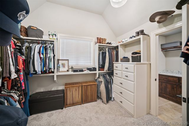 6904 E 89th Street North, Owasso, OK 74055
