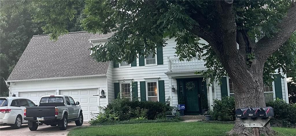 10712 Horton Street, Overland Park, KS 66211