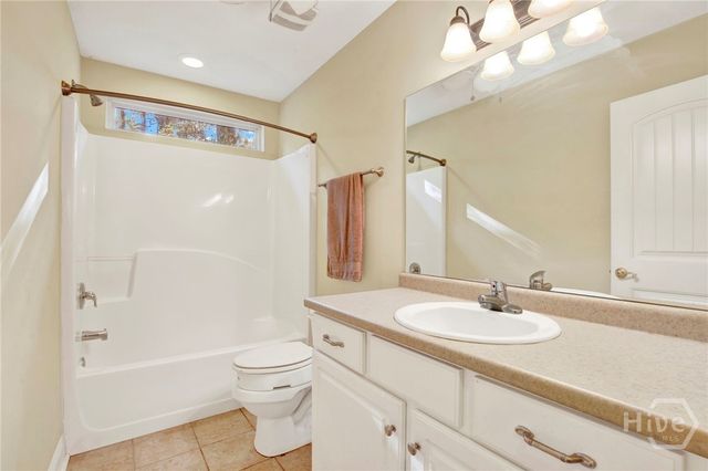 88 Selina Drive, Richmond Hill, GA 31324