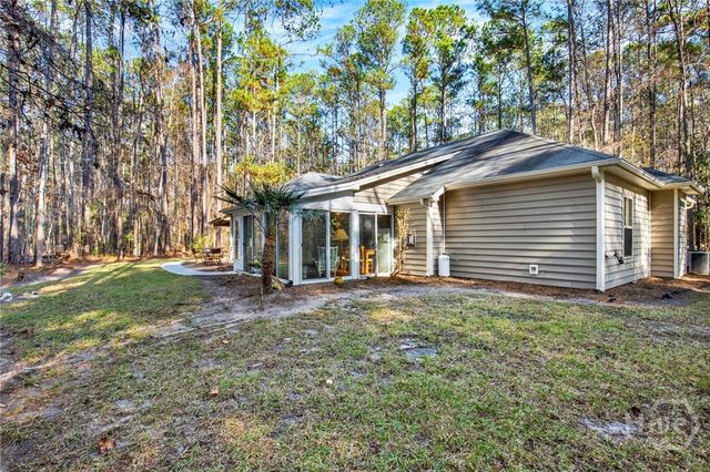 88 Selina Drive, Richmond Hill, GA 31324