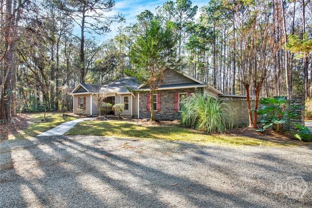 88 Selina Drive, Richmond Hill, GA 31324