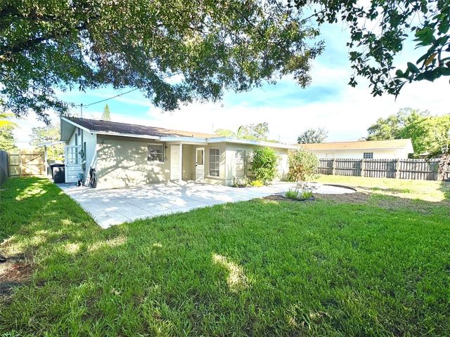 1878 MURRAY AVENUE, Clearwater, FL 33755
