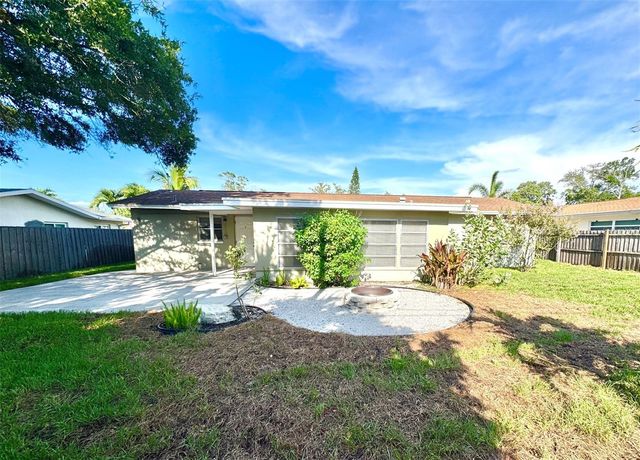 1878 MURRAY AVENUE, Clearwater, FL 33755