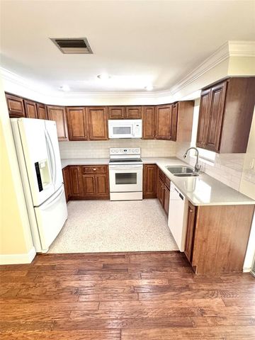 1878 MURRAY AVENUE, Clearwater, FL 33755