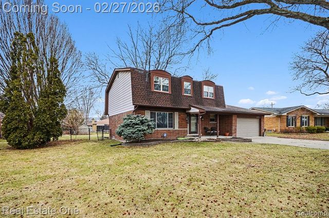 16025 Wrotham Court, Clinton Township, MI 48038