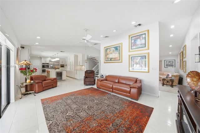 15130 SW 164th Ter, Miami, FL 33187